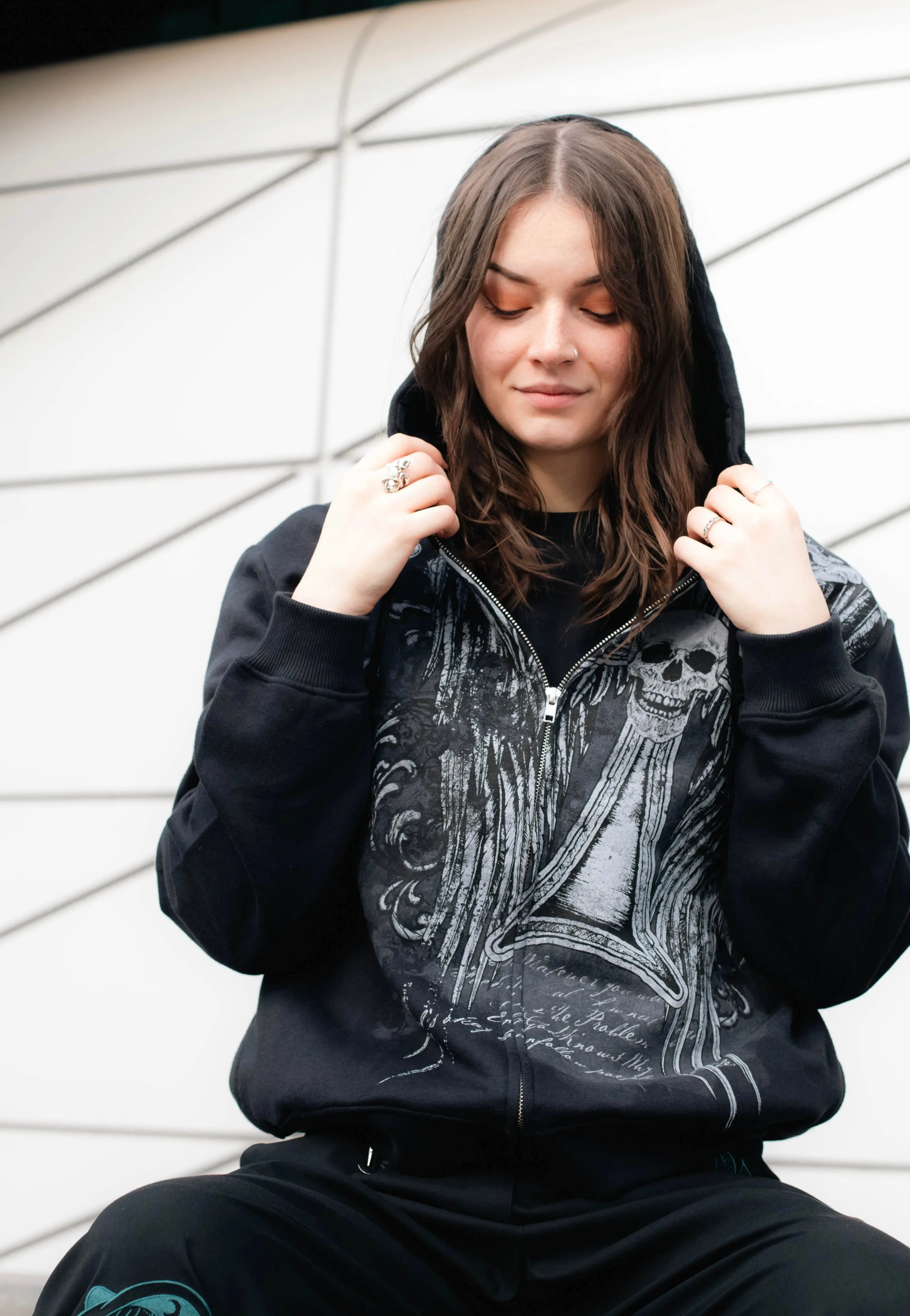 Minga London - Devil Wings Oversized - Zipper