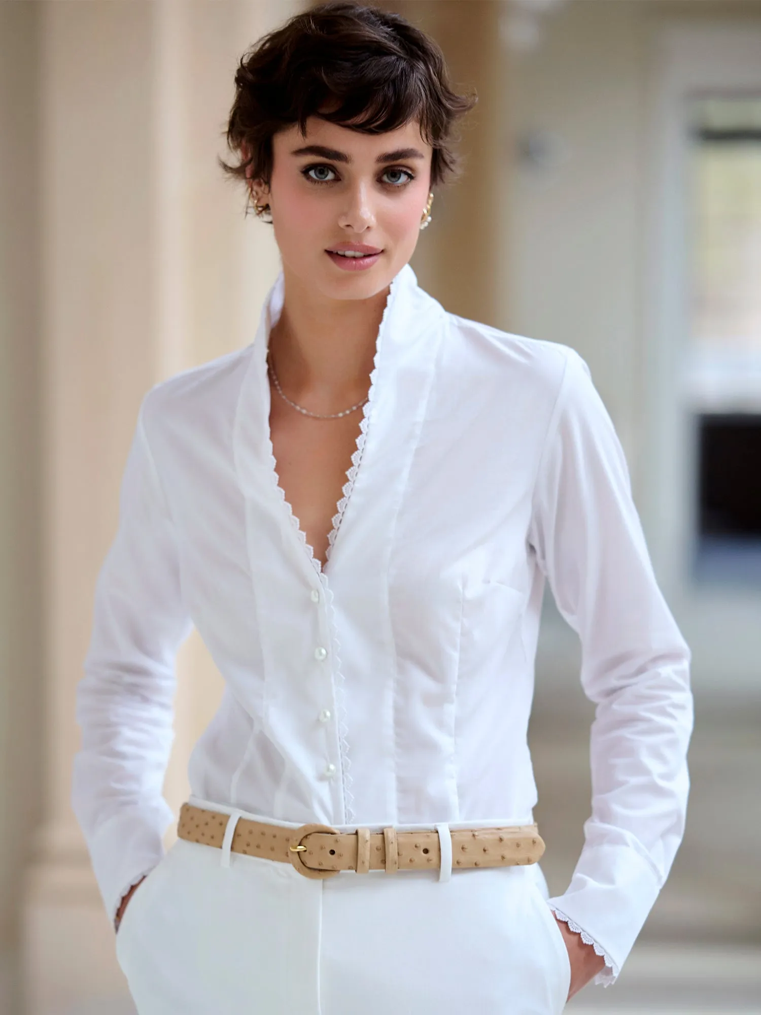 Monika Spitze Blouse