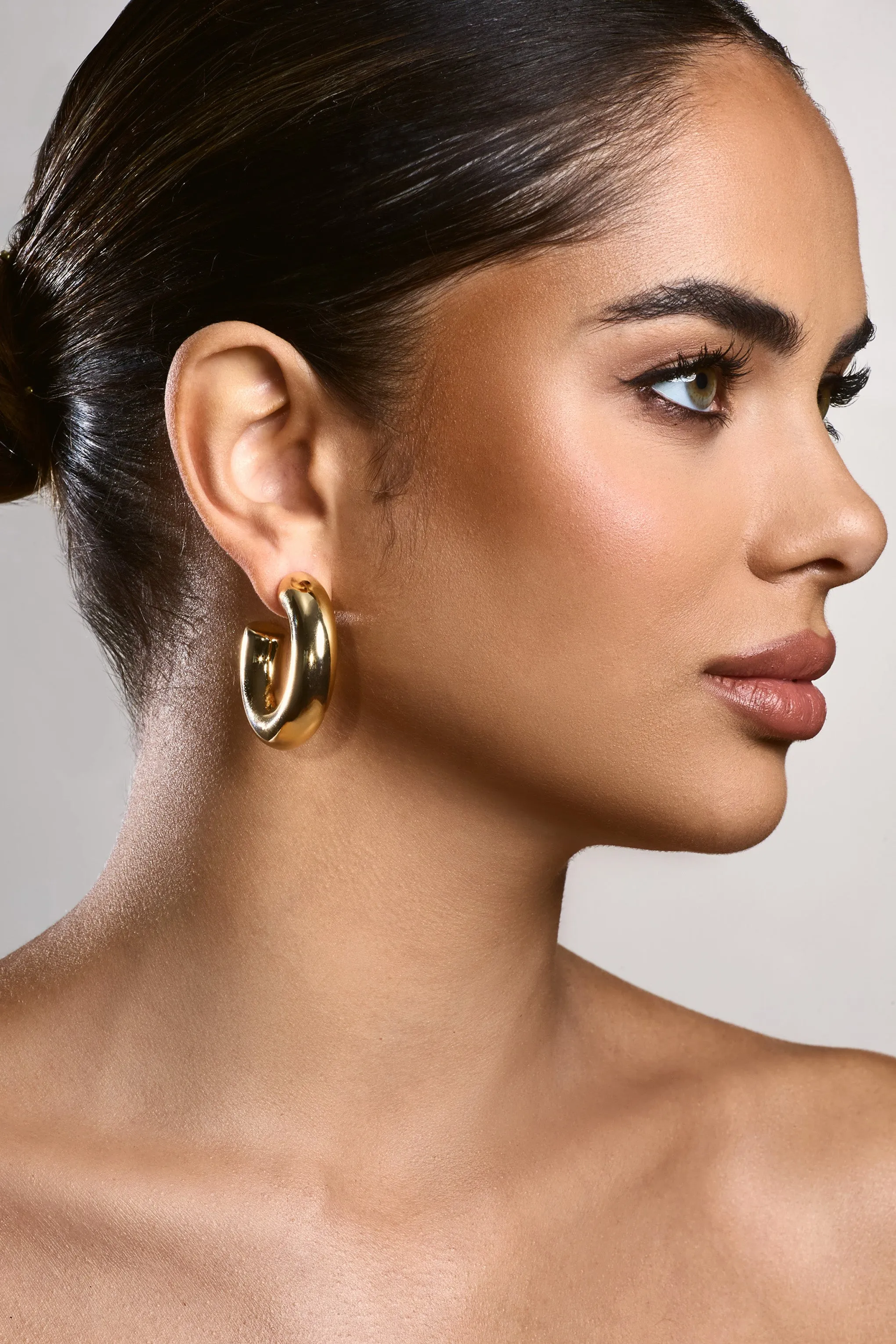 Nancy | Gold Chunky Hoop Earrings Club L London