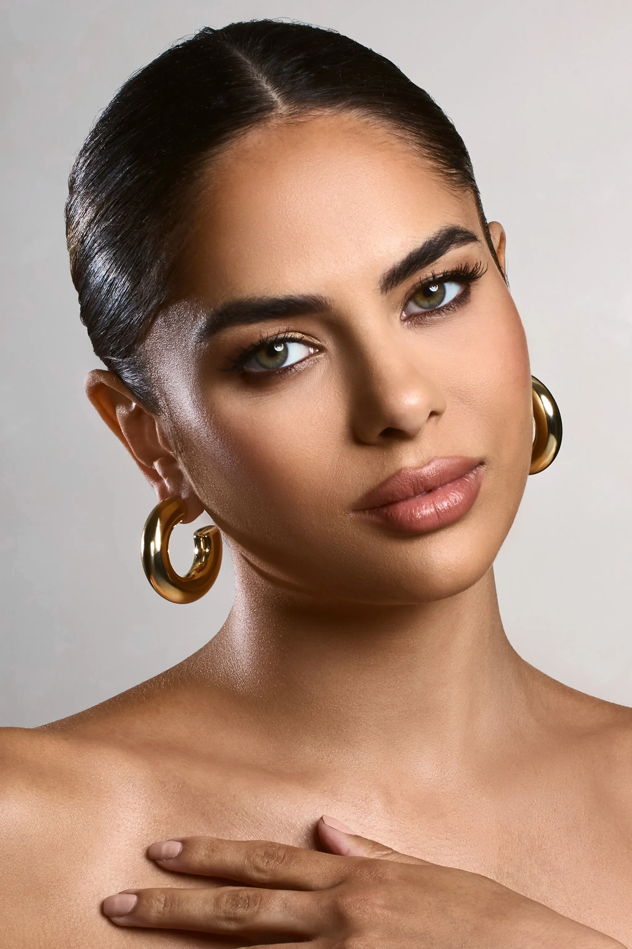 Nancy | Gold Chunky Hoop Earrings Club L London
