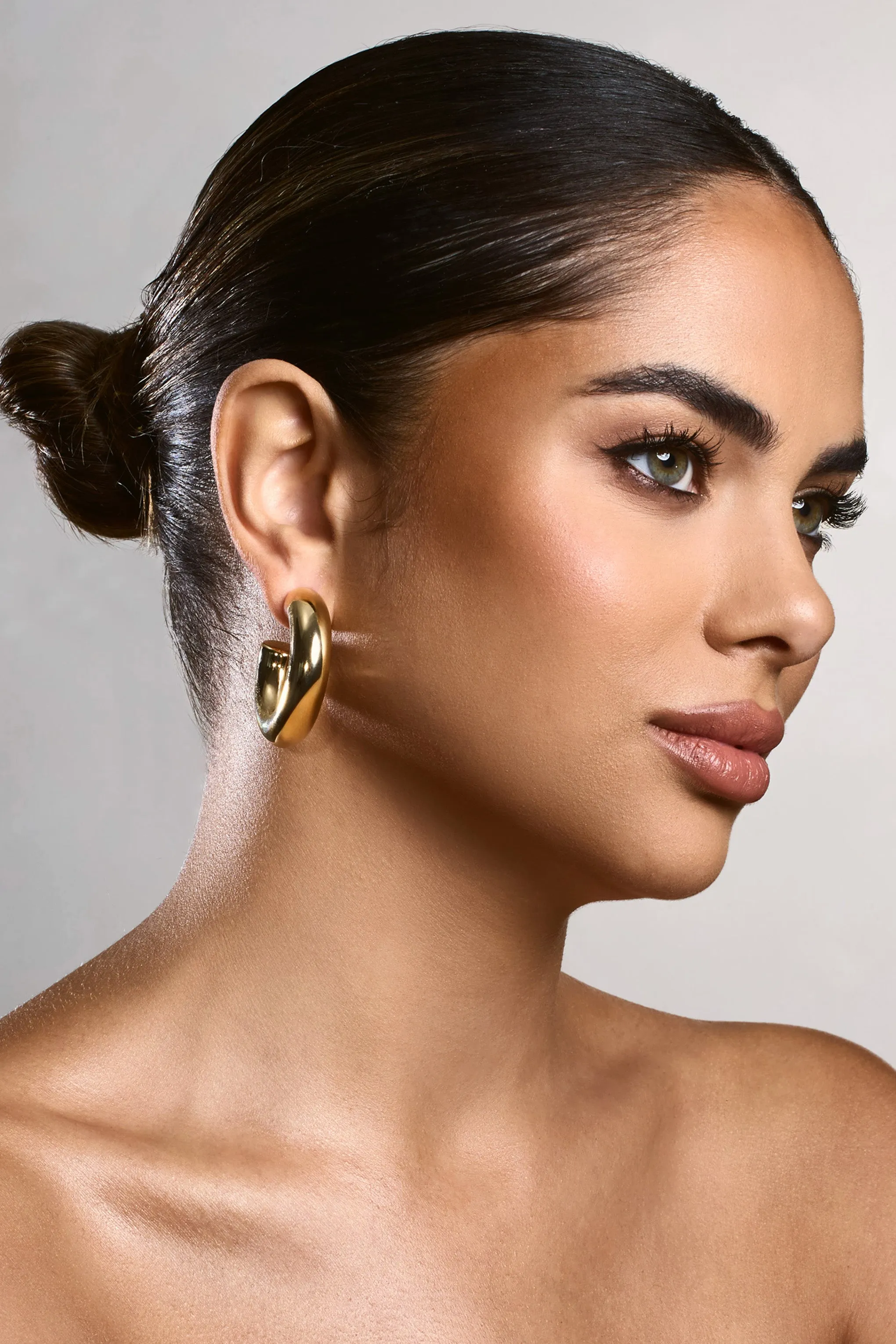 Nancy | Gold Chunky Hoop Earrings Club L London