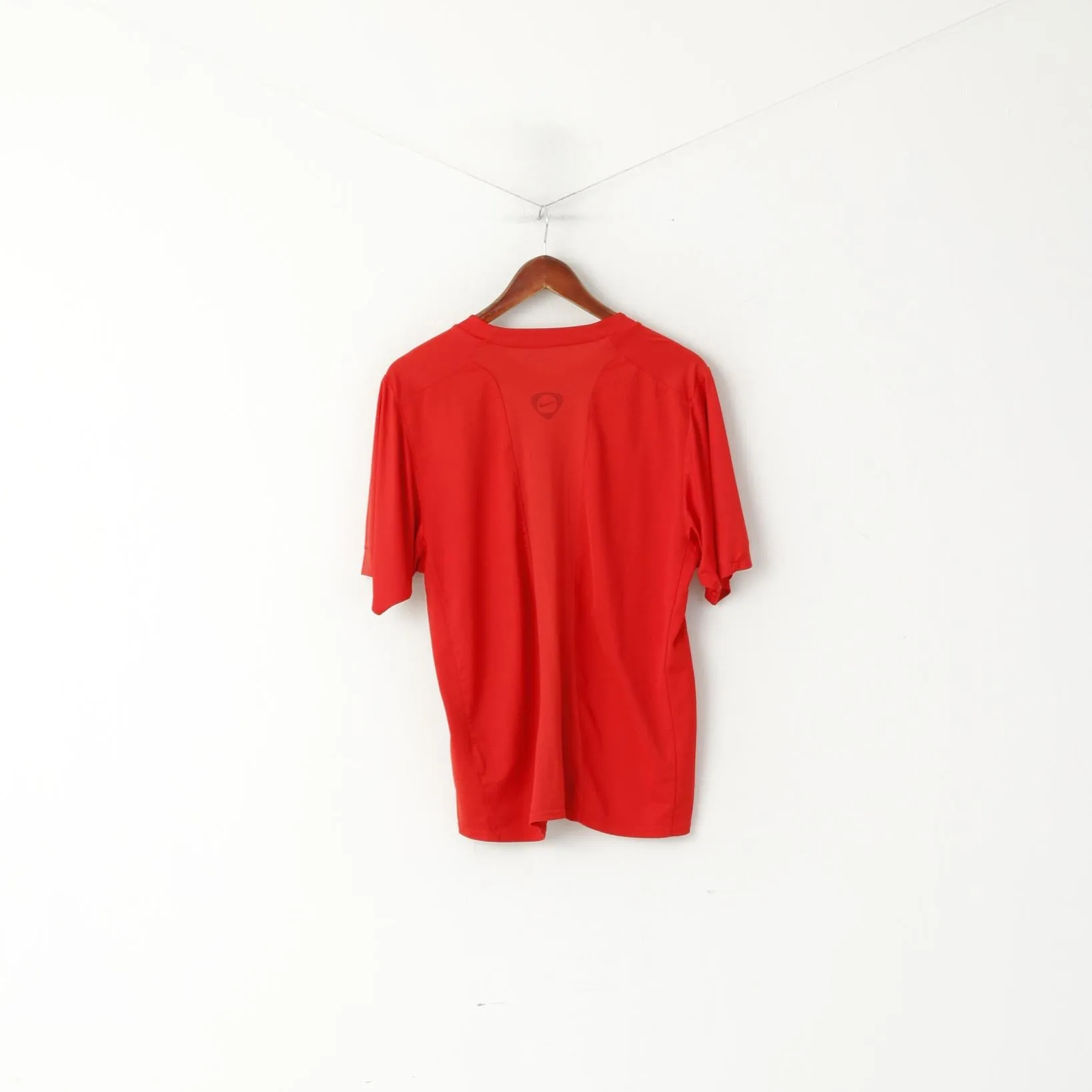 Nike Men L Shirt Red Football Activewear 90 Vintage Sport Training Jersey Top