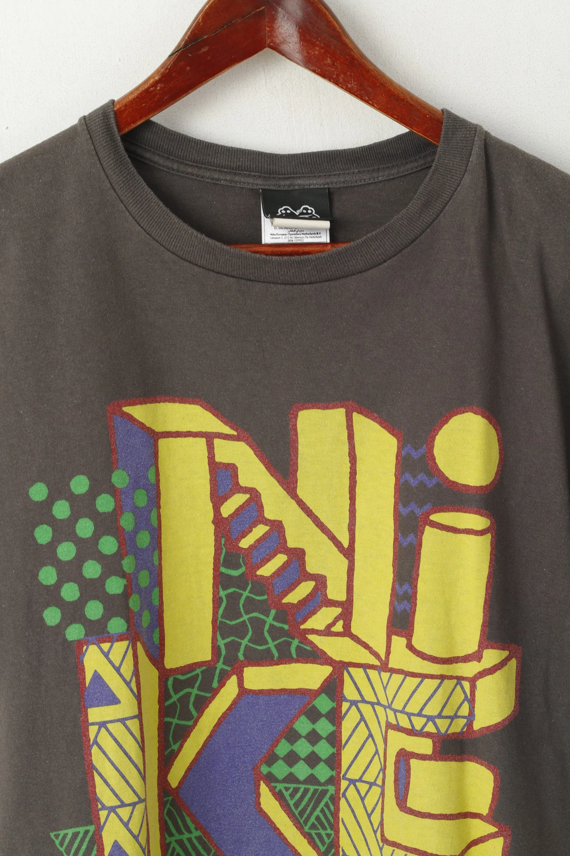 Nike Men L T-Shirt Gray Cotton Graphic 6.0 Sportswear Crew Neck Top
