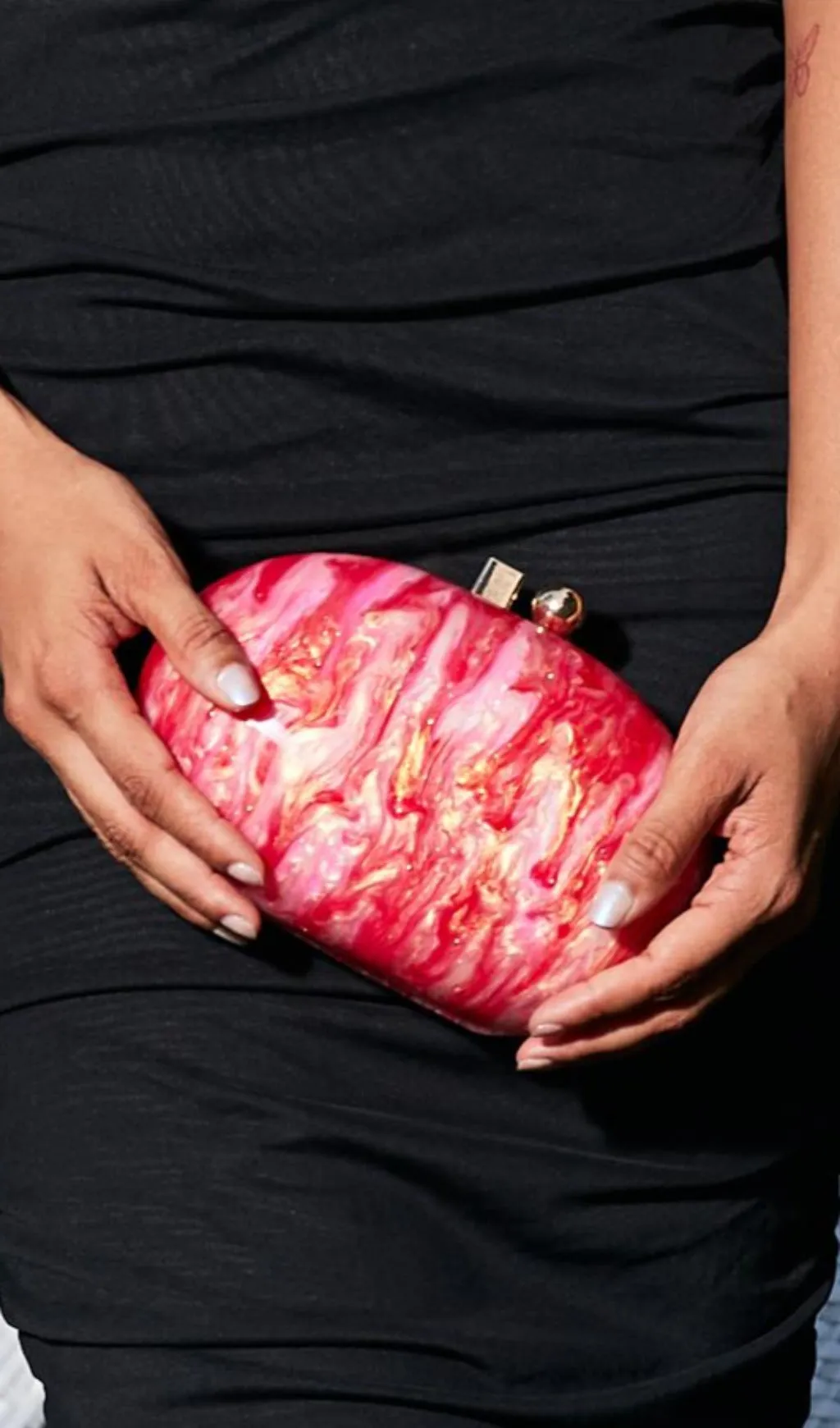 PEARLESCENT ACRYLIC CLUTCH Gloria Lanvin