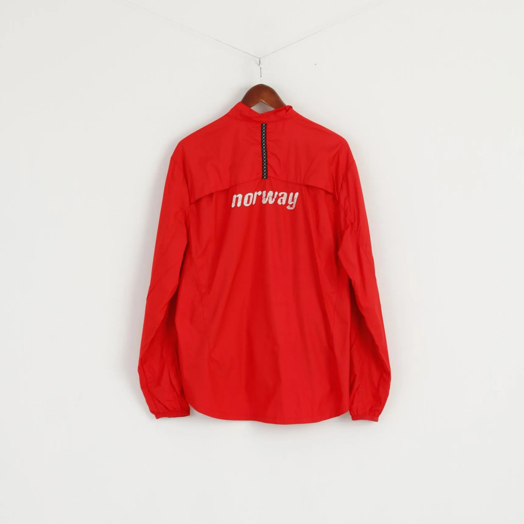 Puma Women 14 L Jacket Red Full Zipper Lightweight Norway Run Active Top