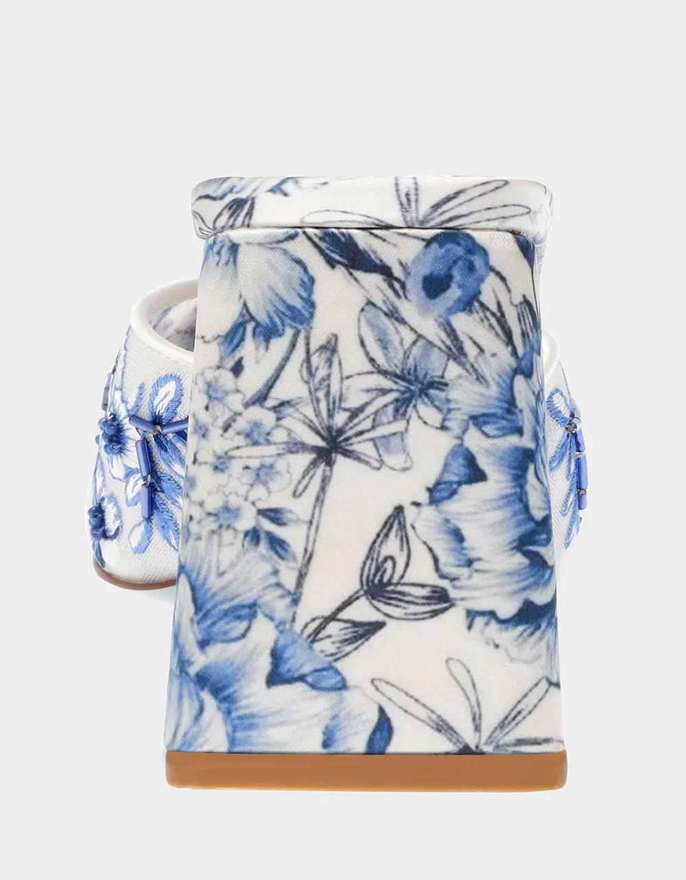 ROO BLUE FLORAL Betsey Johnson