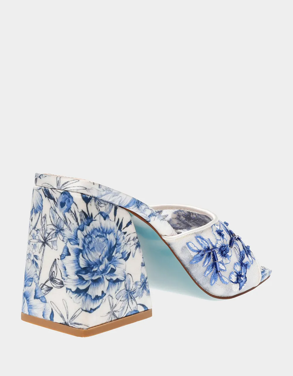 ROO BLUE FLORAL Betsey Johnson
