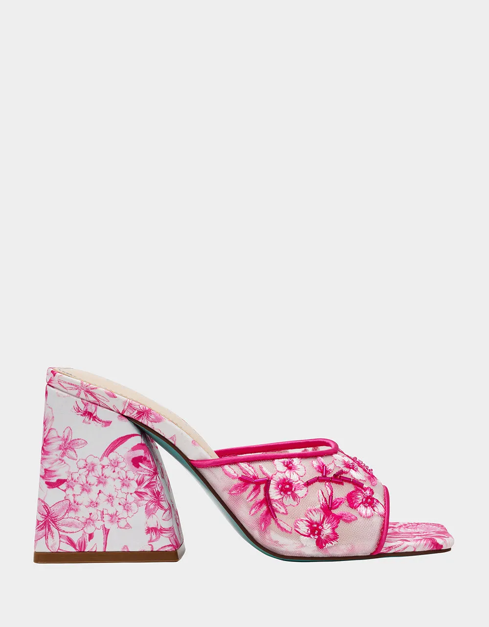 ROO FUCHSIA Betsey Johnson