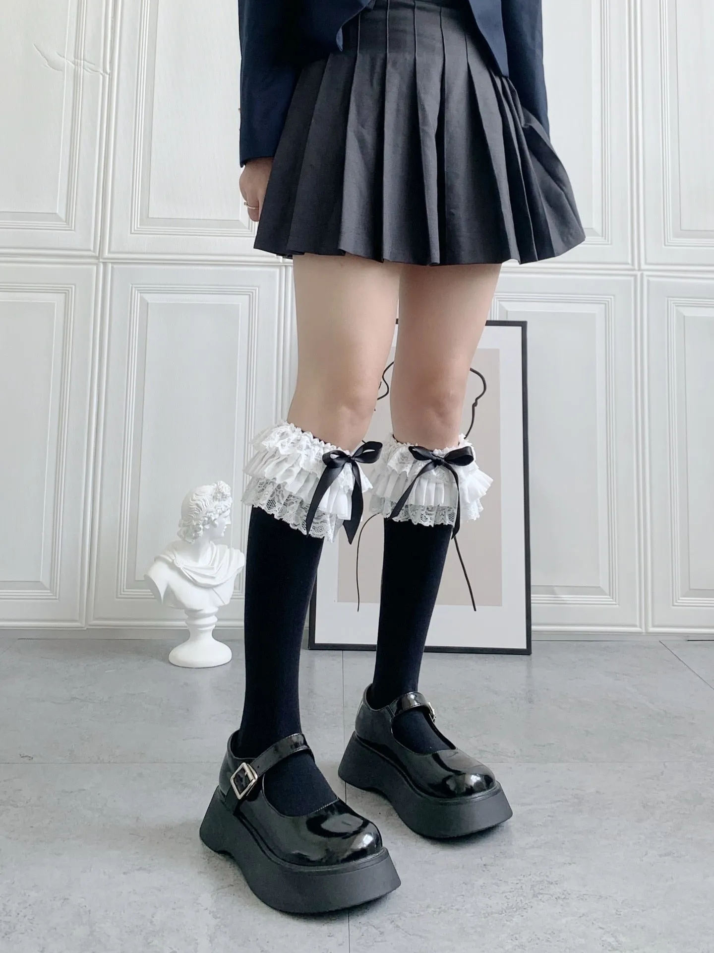 Ruffled Knee Socks