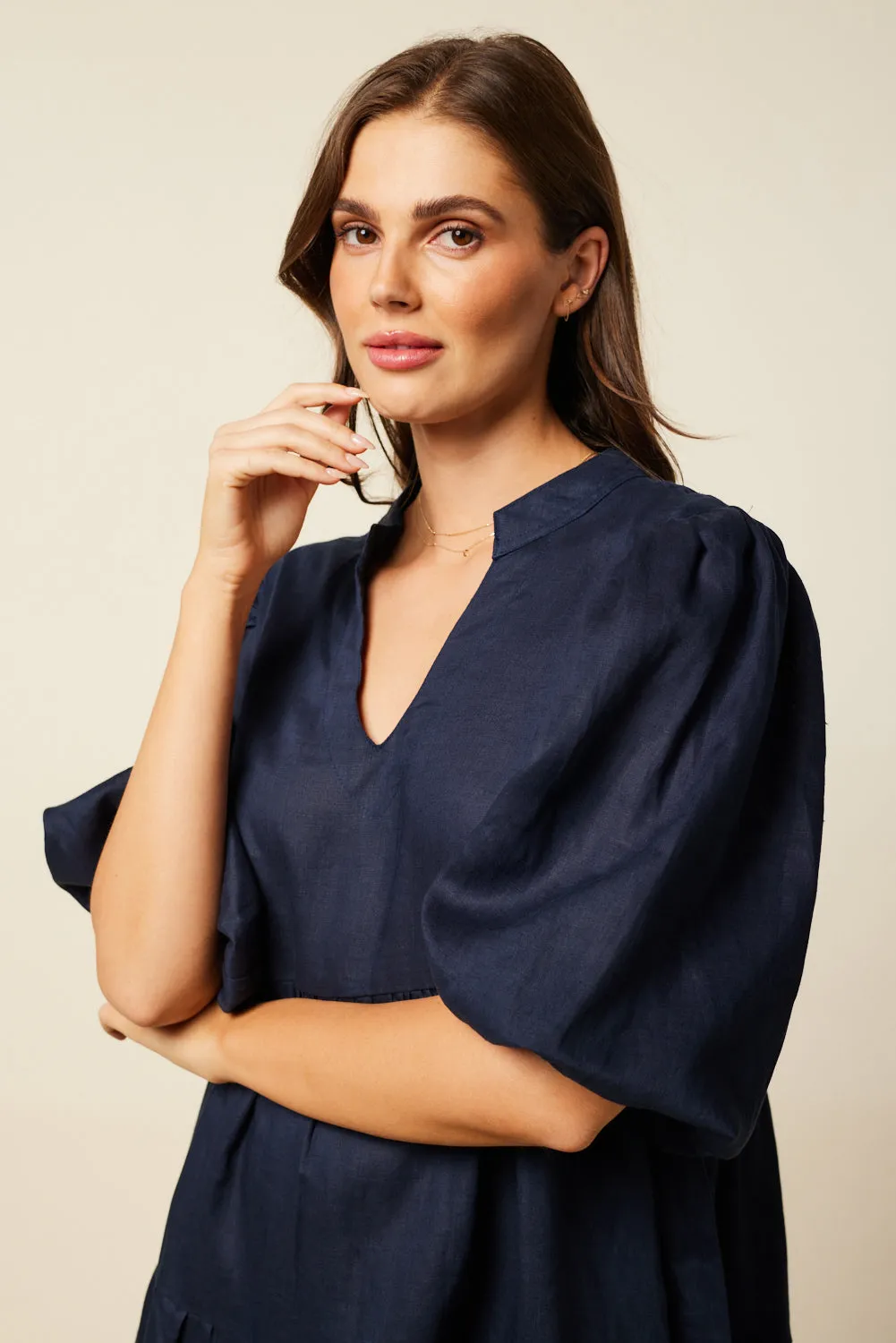 Sabre Linen V-Neck Dress in Navy Adrift