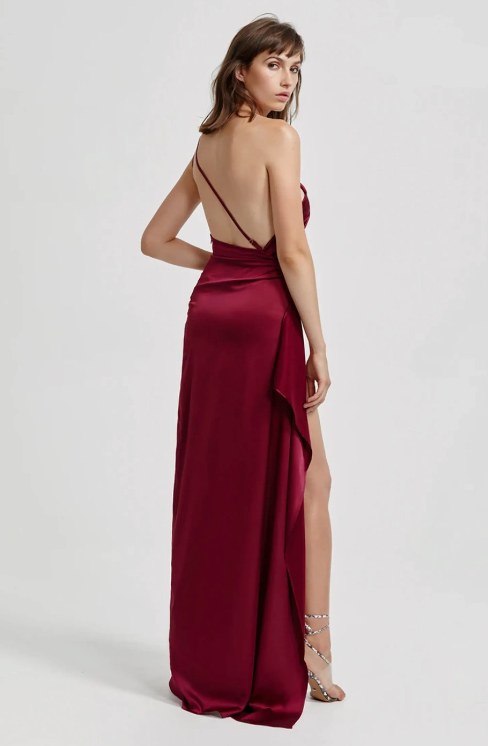 Samira Dress Burgundy by Lexi