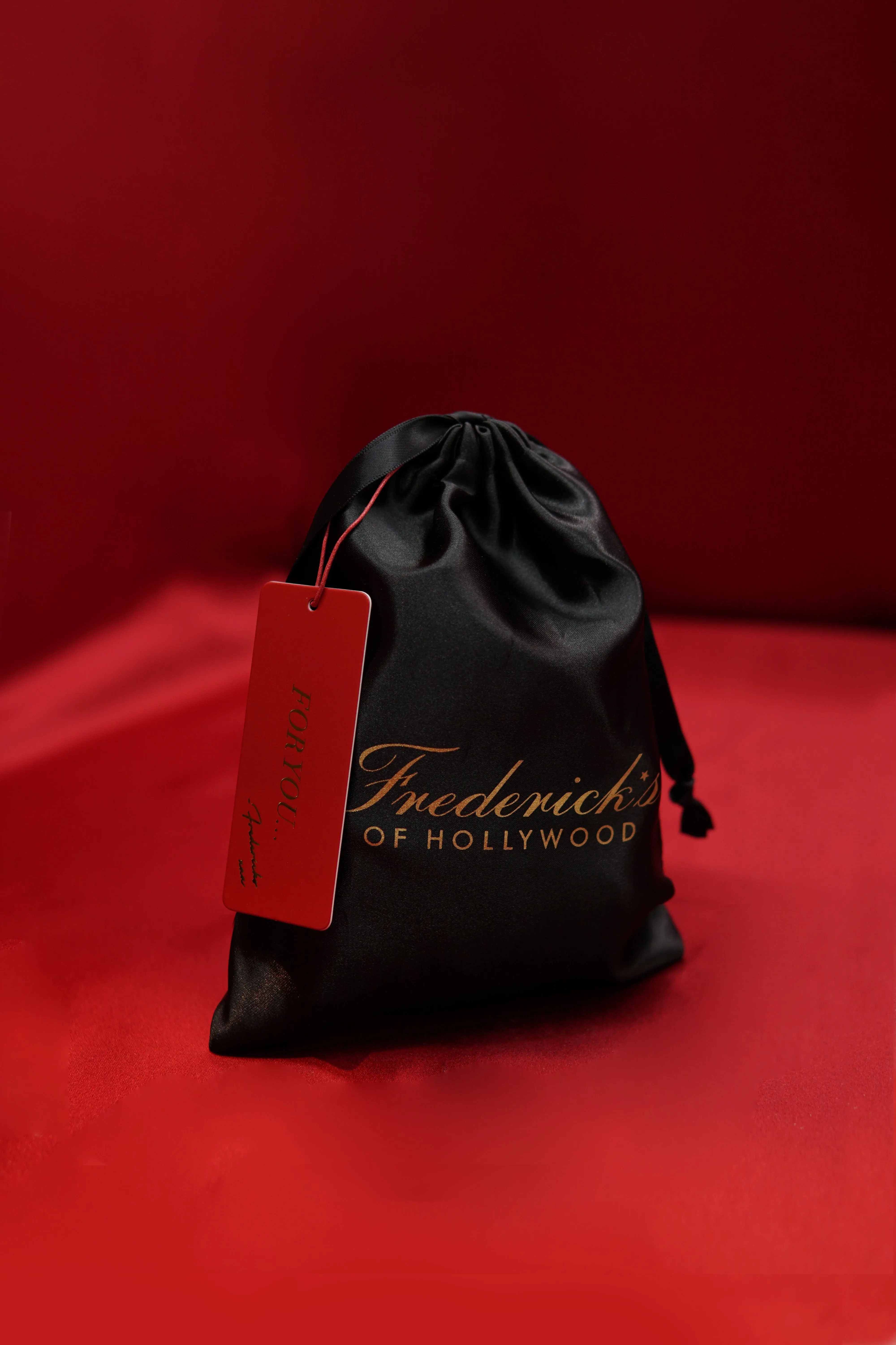 Satin Gift Pouch With Tissue & Tag