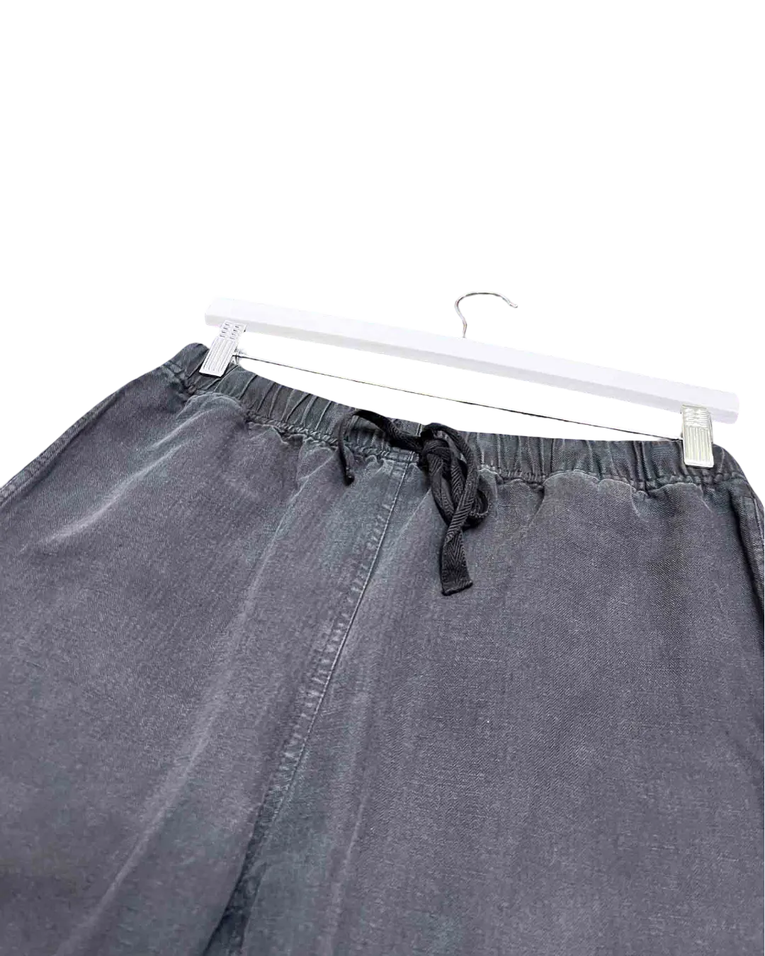 Size M | Toast Tapered Twill Pants