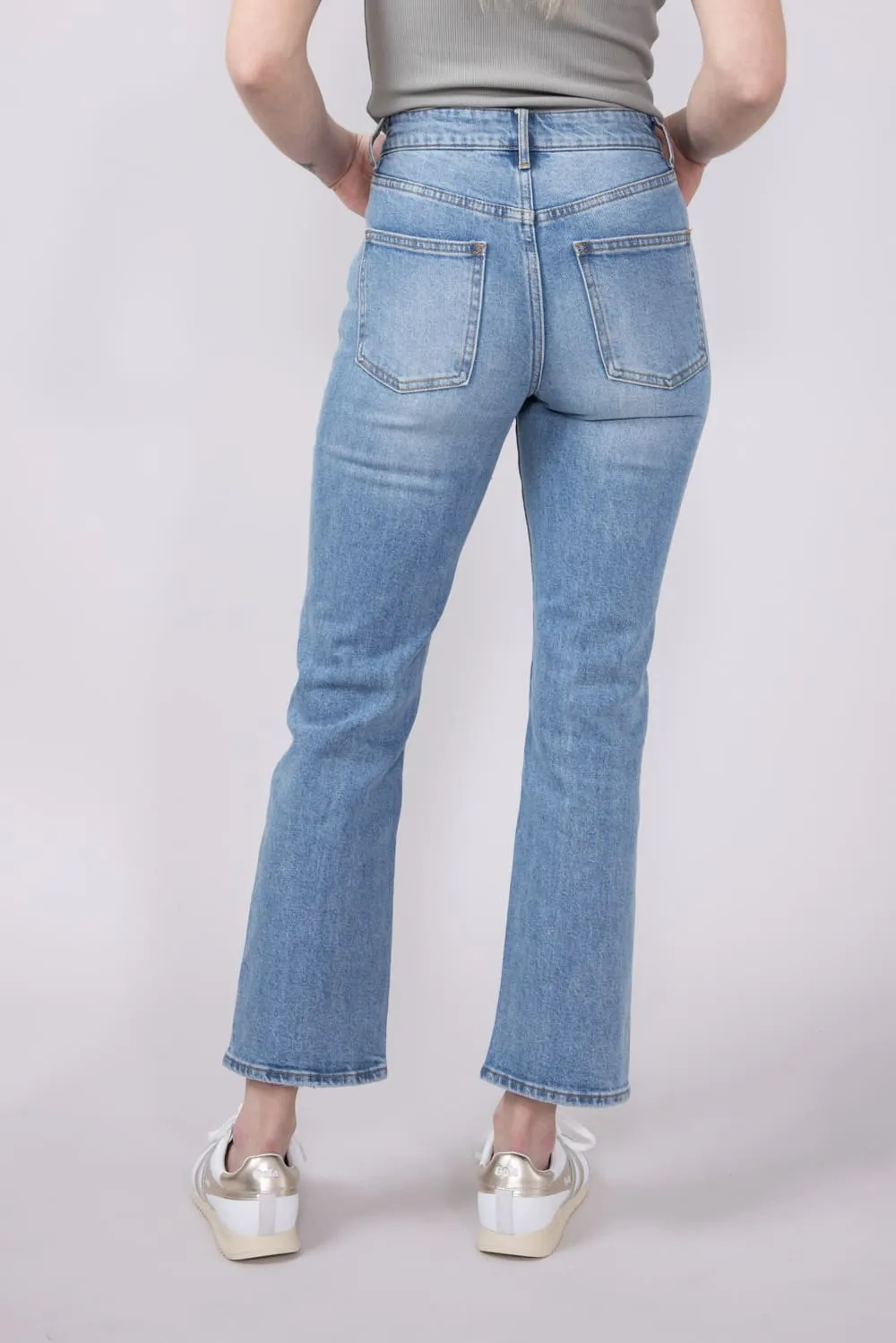 Thread & Supply High Rise Charlie Vintage Kick Flare Jeans for Women | B2377VSDTS-MEDIUMWASH