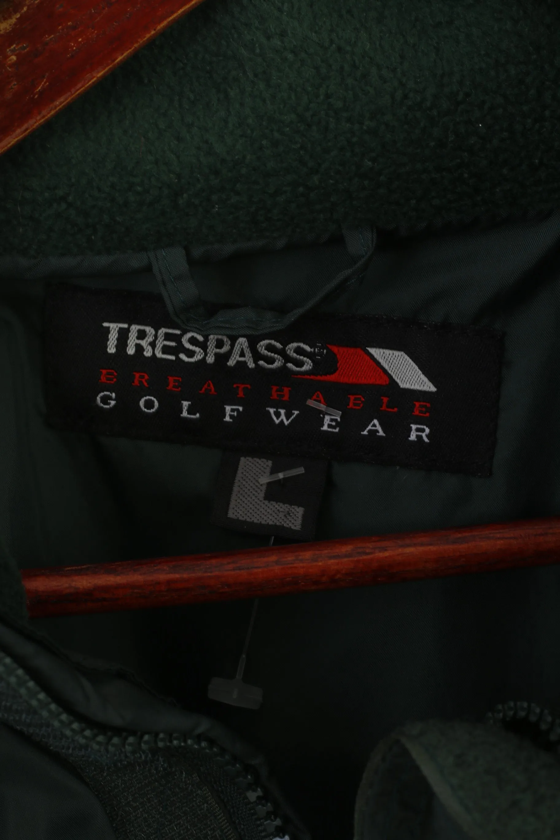 Trespass Breathable Golf Wear Men L Jacket Green Nylon Waterproof Hidden Hood Top