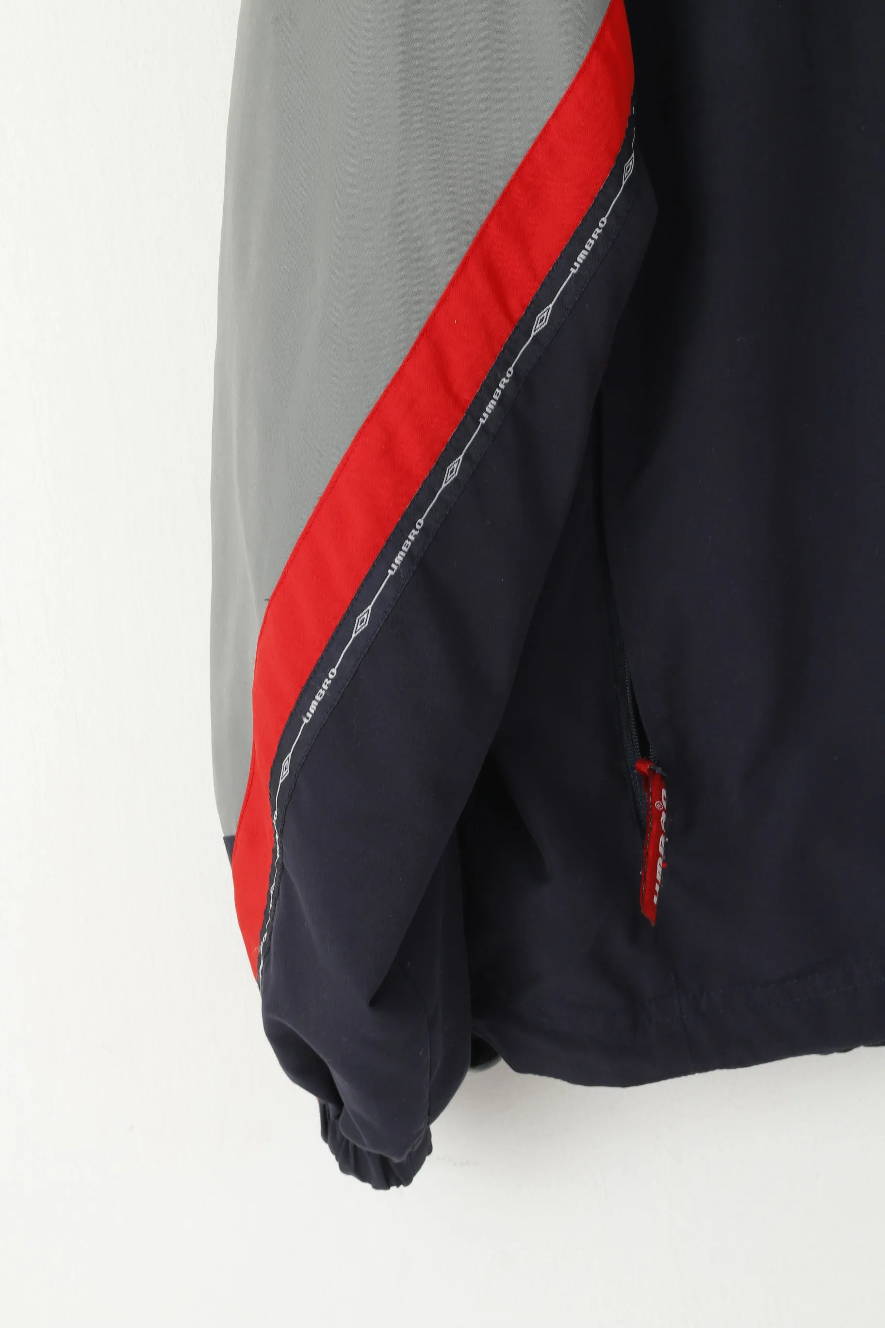 Umbro Men M Jacket Navy Sportswear Lightweight Hooded Zip Up Sport Top
