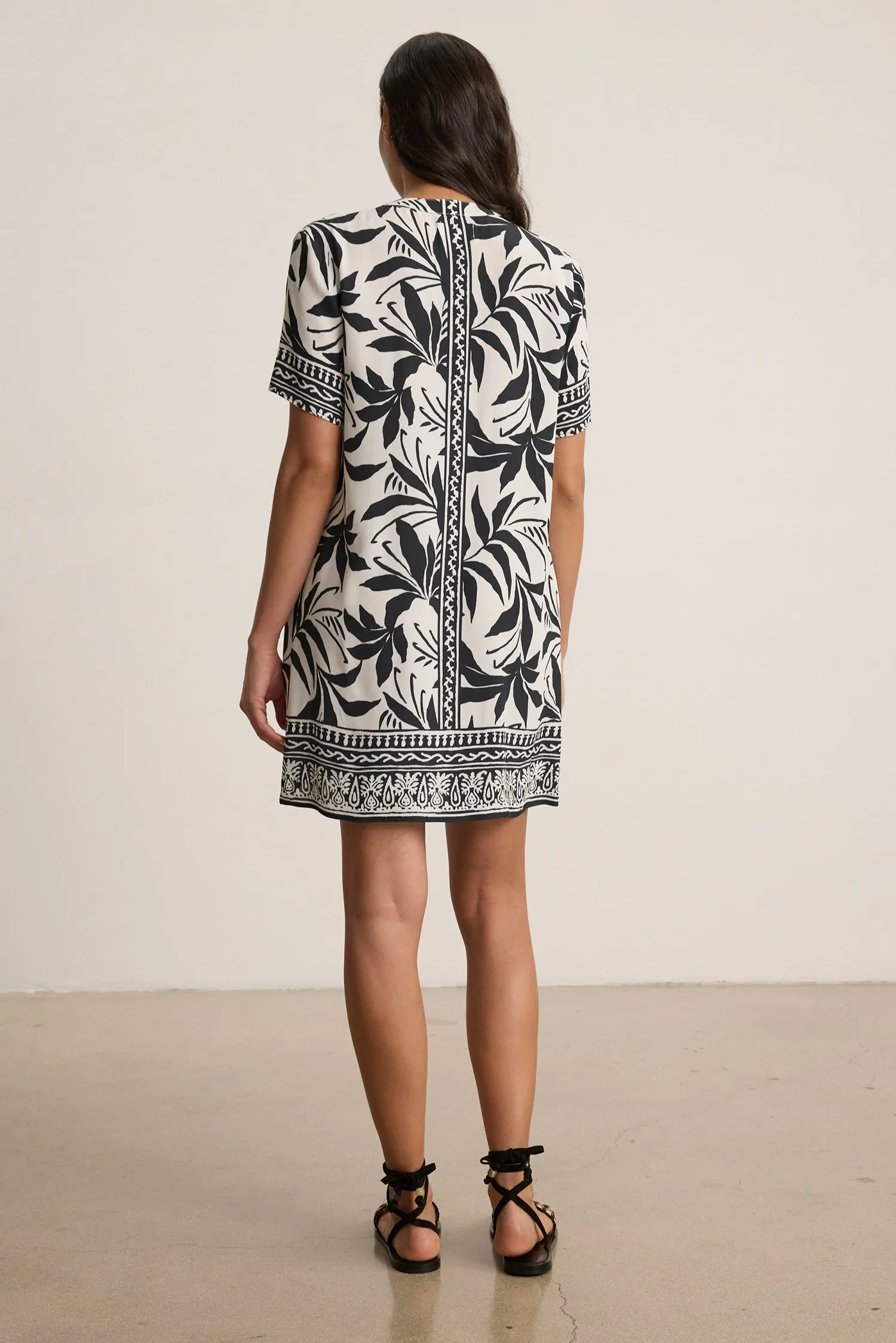 VANESSA FIJI PRINT SHORT SLEEVE DRESS