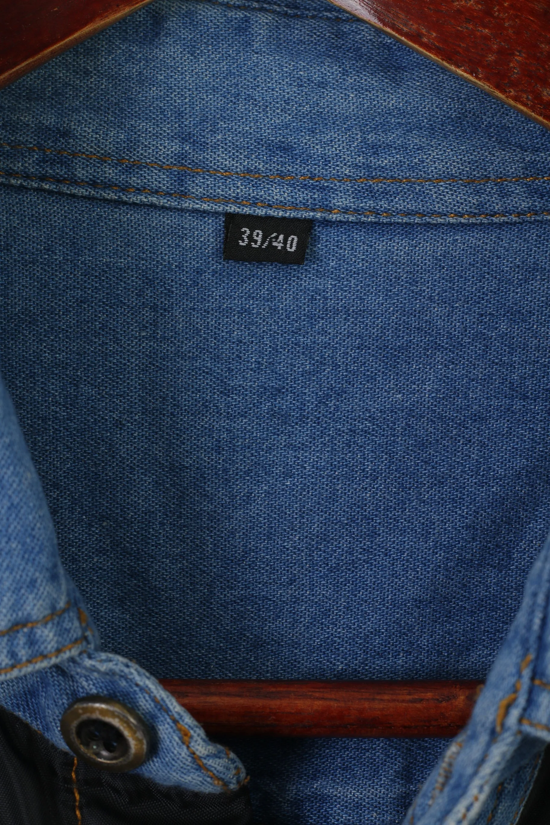 Vintage Men 39/40 M/L Casual Shirt Blue Denim Cotton Western Cowboy Top