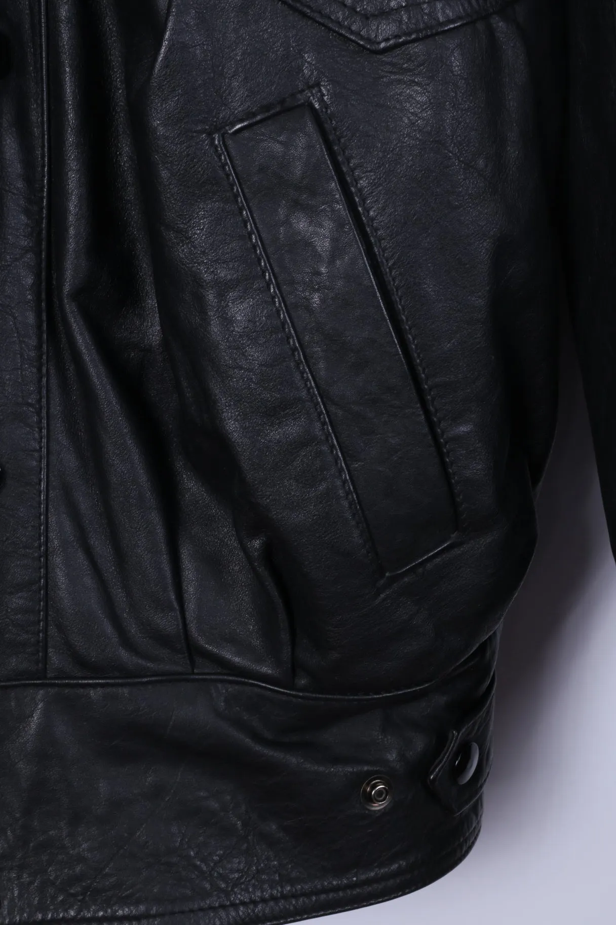 Vintage Men L Jacket Black Vintage Bomber Leather Sherling Lined Snaps Biker Top