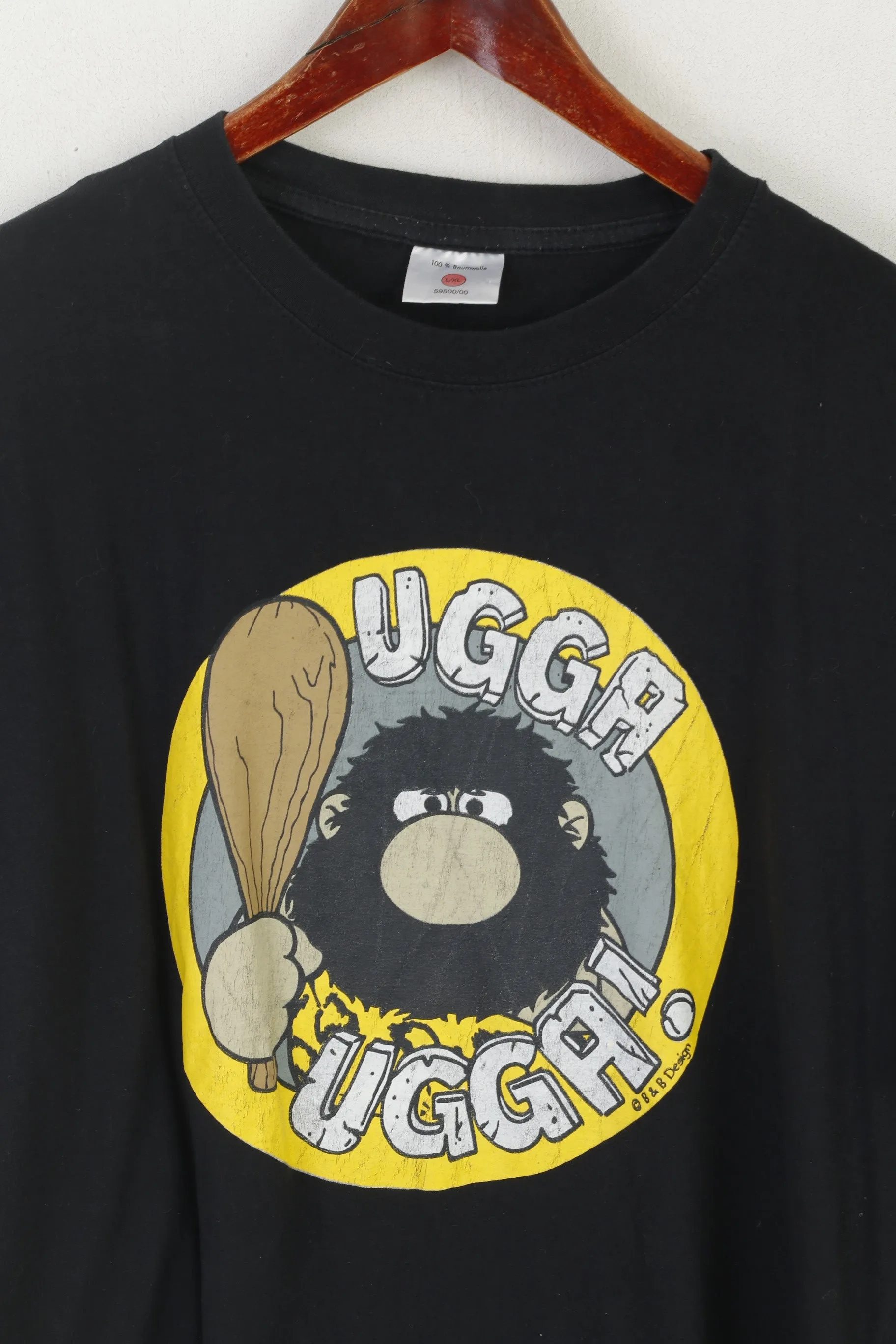 Vintage Men L/XL T- Shirt Black Cotton Graphis Ugga Ugga Crew Neck Top