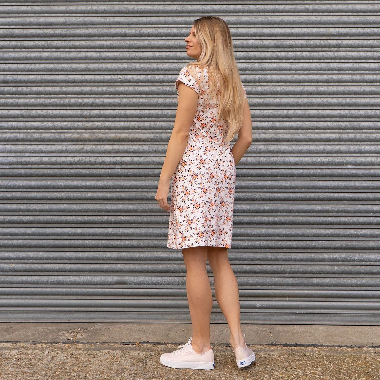 Weird Fish Tallahassee Casual Cotton Jersey Floral Print Shift Short Dresses