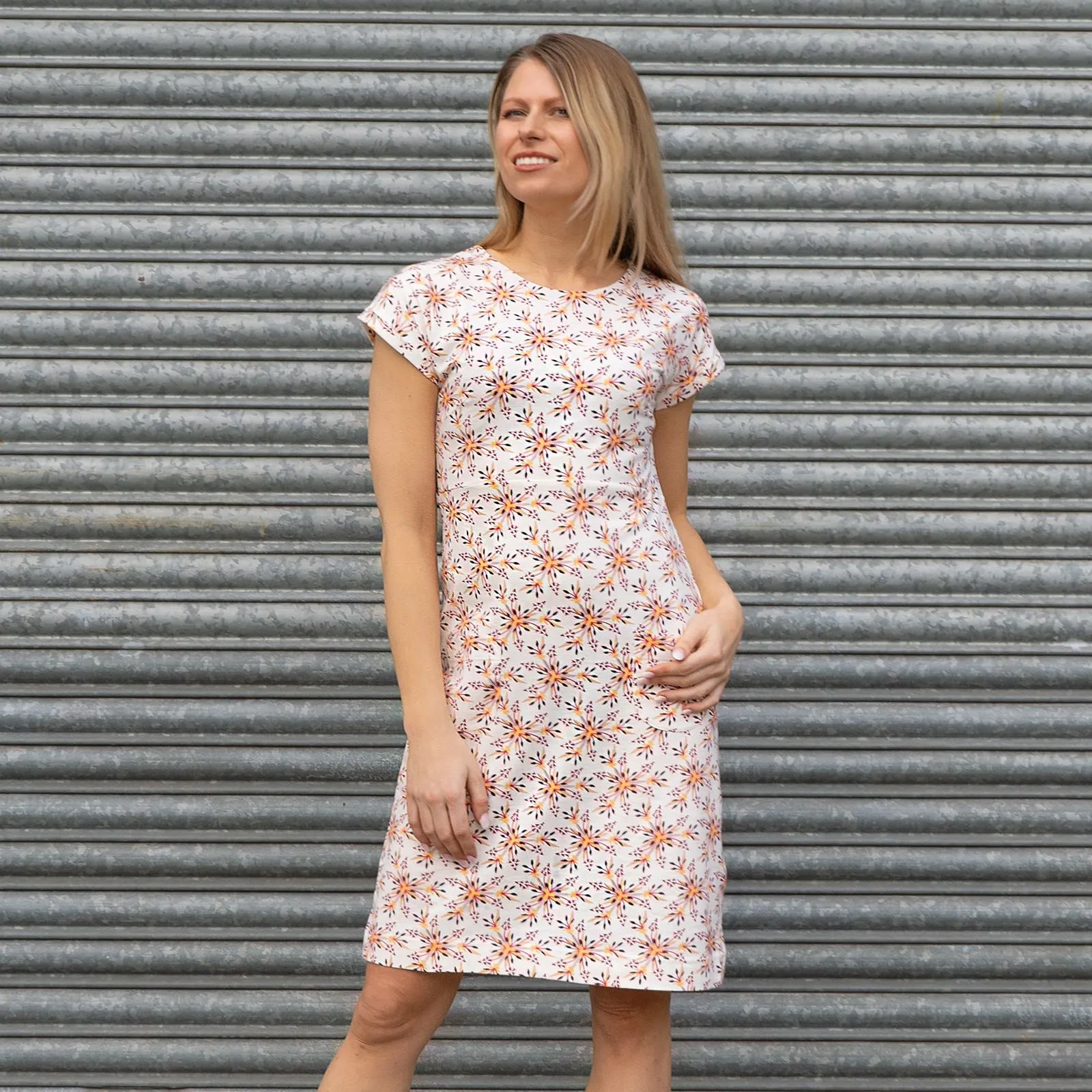 Weird Fish Tallahassee Casual Cotton Jersey Floral Print Shift Short Dresses