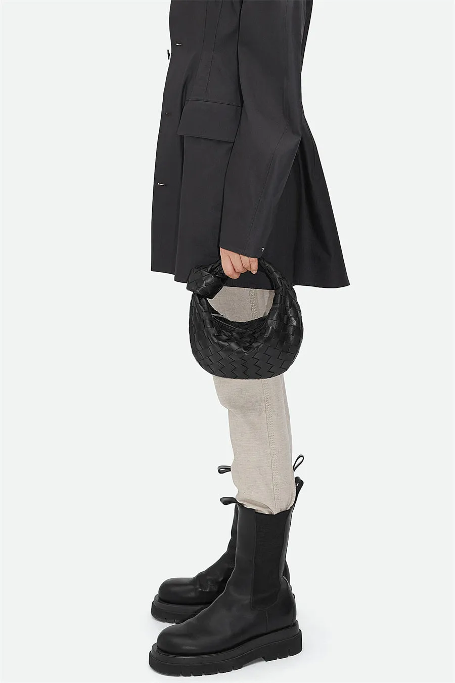 Zariah Weave Knot Clutch Bag - Black Gloria Lanvin