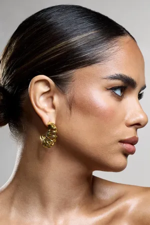 Zephyrine | Gold Ribbed Hoop Earrings Club L London